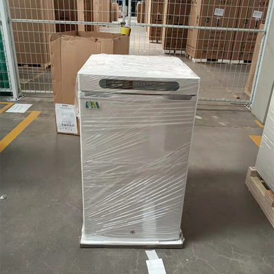 Réfrigérateur de pharmacie 60 litres pour l'hôpital de laboratoire avec le degré de la porte de mousse 2 - 8
